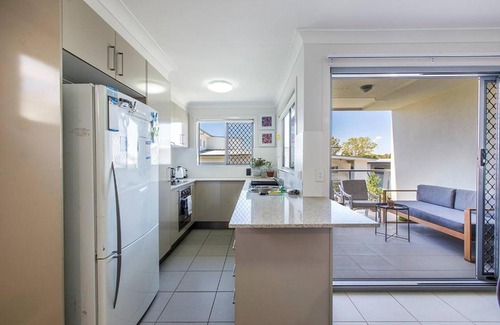 Gaythorne Apartamento | Breezy Gaythorne near Enoggera Dam and Popular Hikes