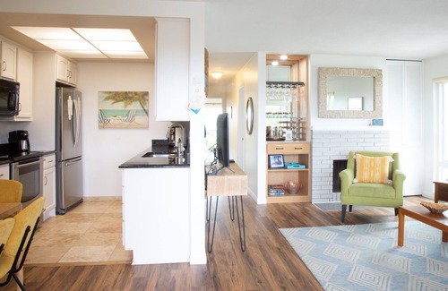 Del Mar Condominio | Poco ventoso Velero Villa: planta superior y 1 cuadra de la playa