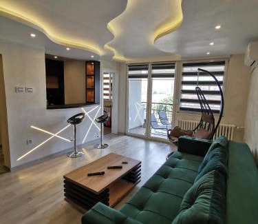 Novi Sad Apartamento | Brend new luxurious apartment in downtown with free parking