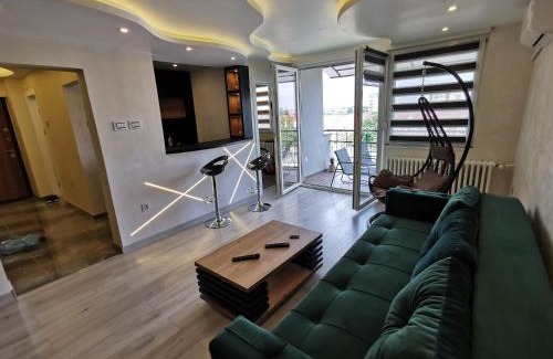 Novi Sad Apartamento | Brend new luxurious apartment in downtown with free parking