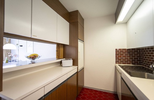 Engadin Scoul Apartamento | Brentschpark No. 28: Charming renovated 2.5-room flat in the quiet located Brentschpark