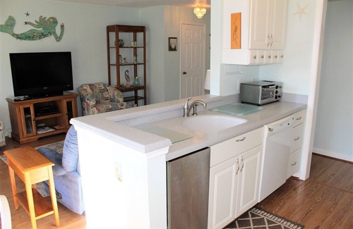 Manteo Condominio | Breton Bay Hideaway - Buccaneer Village 314