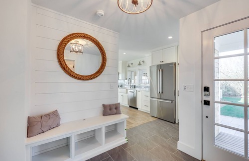 Brewster Casa | Brewster Beachfront Gem!