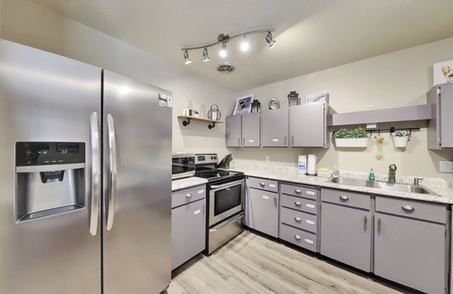 Brian Head Condominio | Brian Head Village M4 cozy condo close to lifts in Brian Head - Dog Friendly