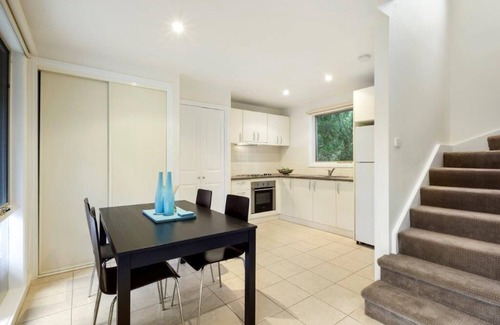 Daylesford Cabaña | Briars Cottage is a 2 Bedroom Cottage, perfect for weekends & mid-week escapes