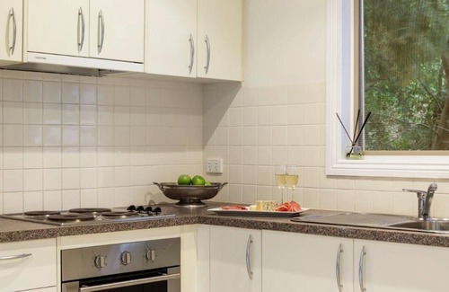 Daylesford Cabaña | Briars Cottage is a 2 Bedroom Cottage, perfect for weekends & mid-week escapes