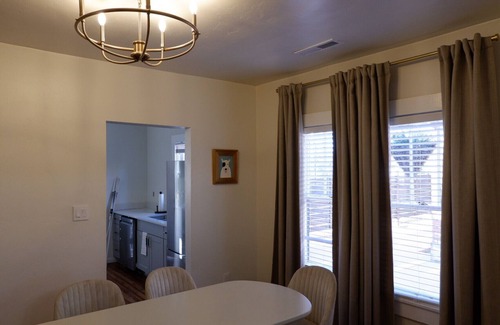 Albuquerque Cabaña | Bricklight District Modern Cottage