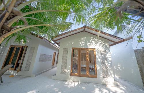 Rasdhoo Casa | Brickwood Rasdhoo- Beach front