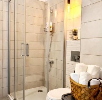 Militari Apartamento | Bridge 113 - Studio Apartment with Free Parking & Flexible Check-In, Sector 6
