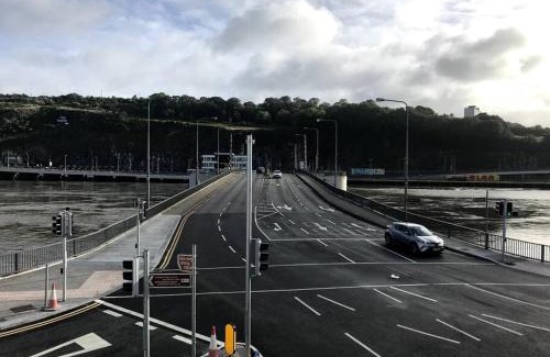 Waterford Apartamento | Bridge View Apartment