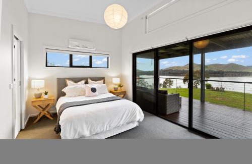 Bonnie Doon Casa | Bridge Water Views