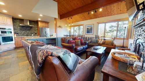 Mammoth Lakes Apartamento | Bridges Townhome #15 Condo