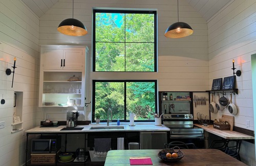 Pawhuska Cabina | Bridgewater Cabin New/in-town private stay!