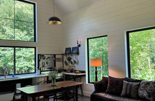 Pawhuska Cabina | Bridgewater Cabin New/in-town private stay!