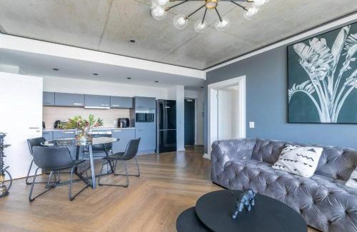 Century City Apartamento | Bridgewater Paradise