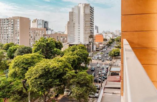 San Eugenio Apartamento | Bright 1BR Balcony & View