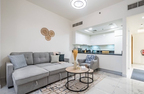 Business Bay Apartamento | Bright 1BR in Noura Tower, Al Habtoor City, Business Bay