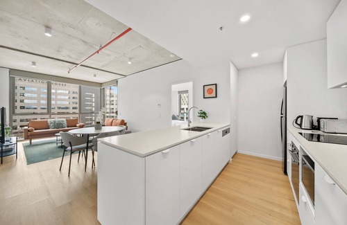 Canberra Apartamento | Bright 2-Bed Apartment with Gym, BBQ & Pool Access
