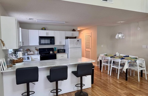 Surfside Beach Apartamento | Bright 2 Bedroom 2 Bath Minutes To Beach