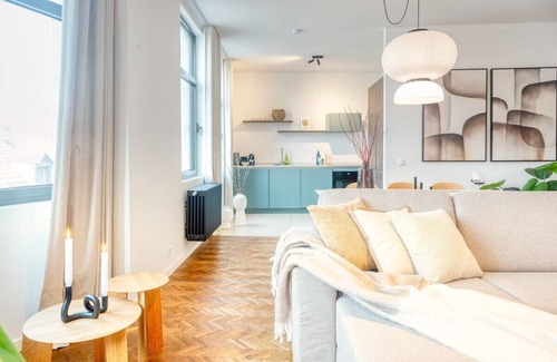 University District Apartamento | Bright 2BR Flat in Antwerp City