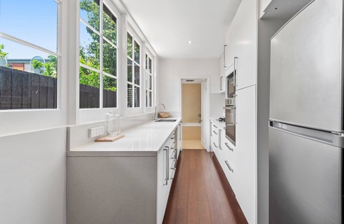 Fitzroy North Casa | Bright 3-Bed Home Near Melbourne’s CBD