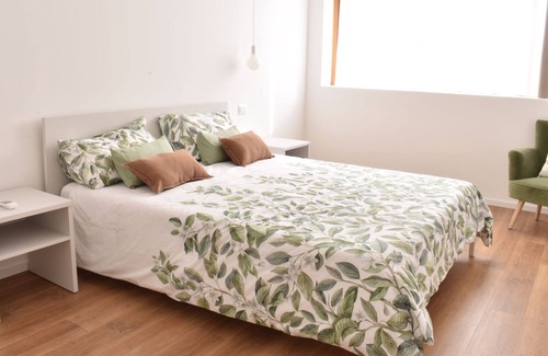Almenno San Salvatore Apartamento | Luminoso y amplio apartamento de tres habitaciones