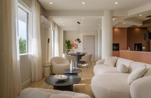Monastiraki Apartamento | Bright Acropolis Loft Plunge Pool