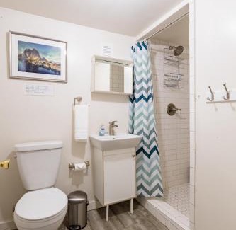 Foster - Powell Casa | Bright Airy Bungalow AC Fast WiFi Prime SE