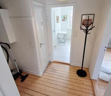 Aalborg Apartamento | Bright and central city apartment near Aalborg Business School