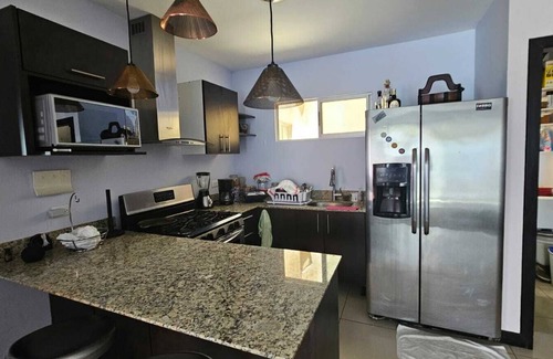 Guacima Apartamento | Bright and Colorful three bedroom apartment, ideal for remote work