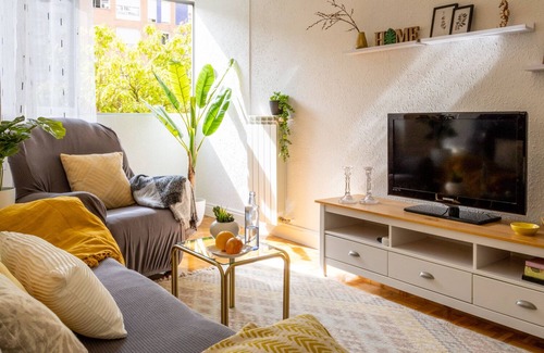 Echavacoiz Apartamento | Apartamento luminoso y acogedor cerca de Hospitales