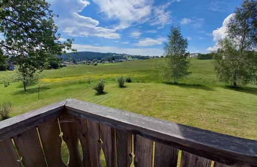 Riedlhutte Apartamento | Bright and cozy vacation apartment (60 sqm) for up to 4 people with balcony to relax