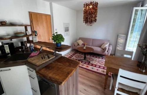 Kleve Apartamento | Bright, comfortable holiday apartment in Gut Kleve