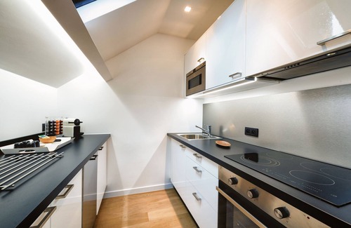 Ixelles Apartamento | Apartamento luminoso y de diseño en el último piso - Quartier Louise