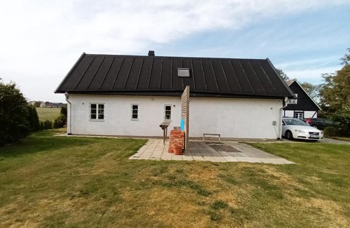 Angelholm Casa | Bright and lovely cottage in Angelholm