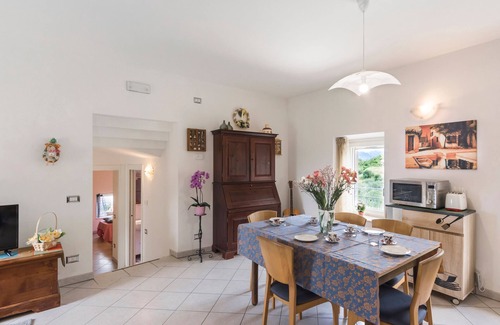 Albisano Apartamento | Luminoso y moderno apartamento vacacional "Casa Silvia"