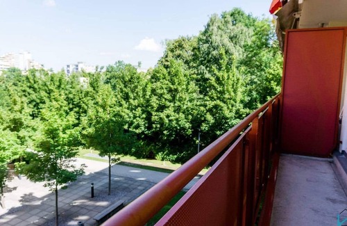 Bogenhausen Apartamento | Bright and Quiet Flat with a Balcony