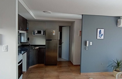 Las Heras Apartamento | Luminoso y amplio departamento en Mendoza