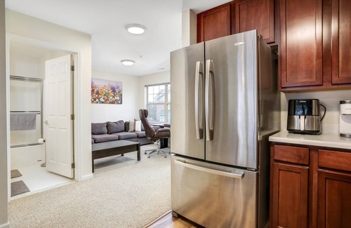 Midtown Casa | Bright and spacious centrally located townhouse