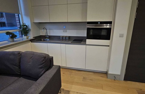 Bruce Grove Apartamento | Bright and spacious studio in the Heart of Tottenham.