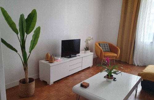 Republique–Point-du-Jour Apartamento | Bright apartment with nice view