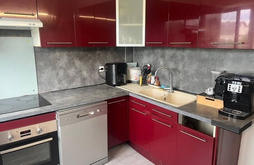 Villiers-le-Bel Apartamento | Bright apartment near Paris