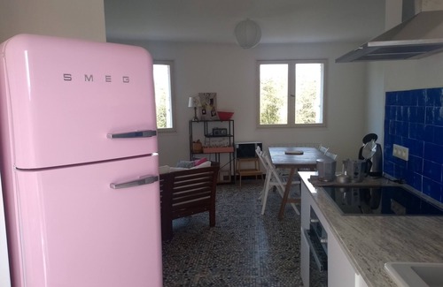 Ronce-les-Bains Apartamento | Bright apartment 100 metres from the beach - all on foot