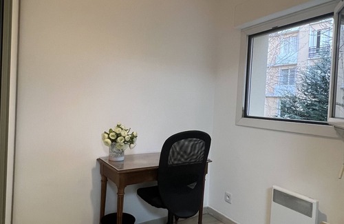 Montmorency Apartamento | Bright apartment 2 steps from Enghien and 15mins from Paris