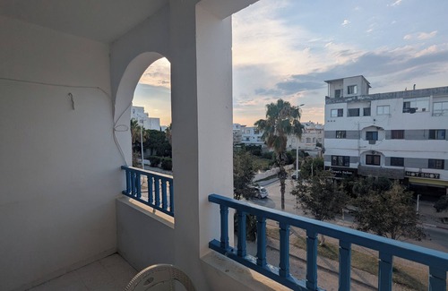 Nabeul Apartamento | Bright apartment 2 steps from the beach - 2 bedrooms, 90m².