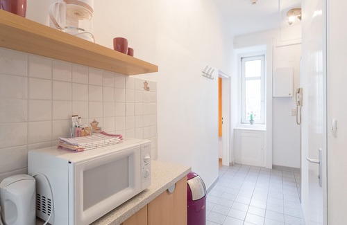 Leopoldstadt Apartamento | Bright apartment for 4 people with subway station on the doorstep