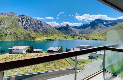 Tignes le Lac Apartamento | Apartamento luminoso cerca de las pistas con balcón, para 6 personas, ¡Wifi incluido!