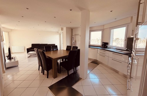 Arzon Apartamento | Bright apartment overlooking the port of Crouesty for 4 people