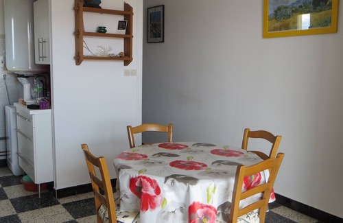 Le Grau-dʼAgde Apartamento | Luminoso apartamento con balcón, cerca de las playas y tiendas