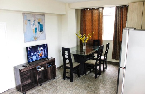 Cercado de Lima Apartamento | Bright Apartment With TV & Wifi, Heart Of Lima